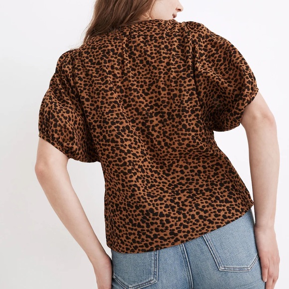 Madewell Balloon-Sleeve Button-Up Top in Painted Leopard size XXS - Picture 2 of 5